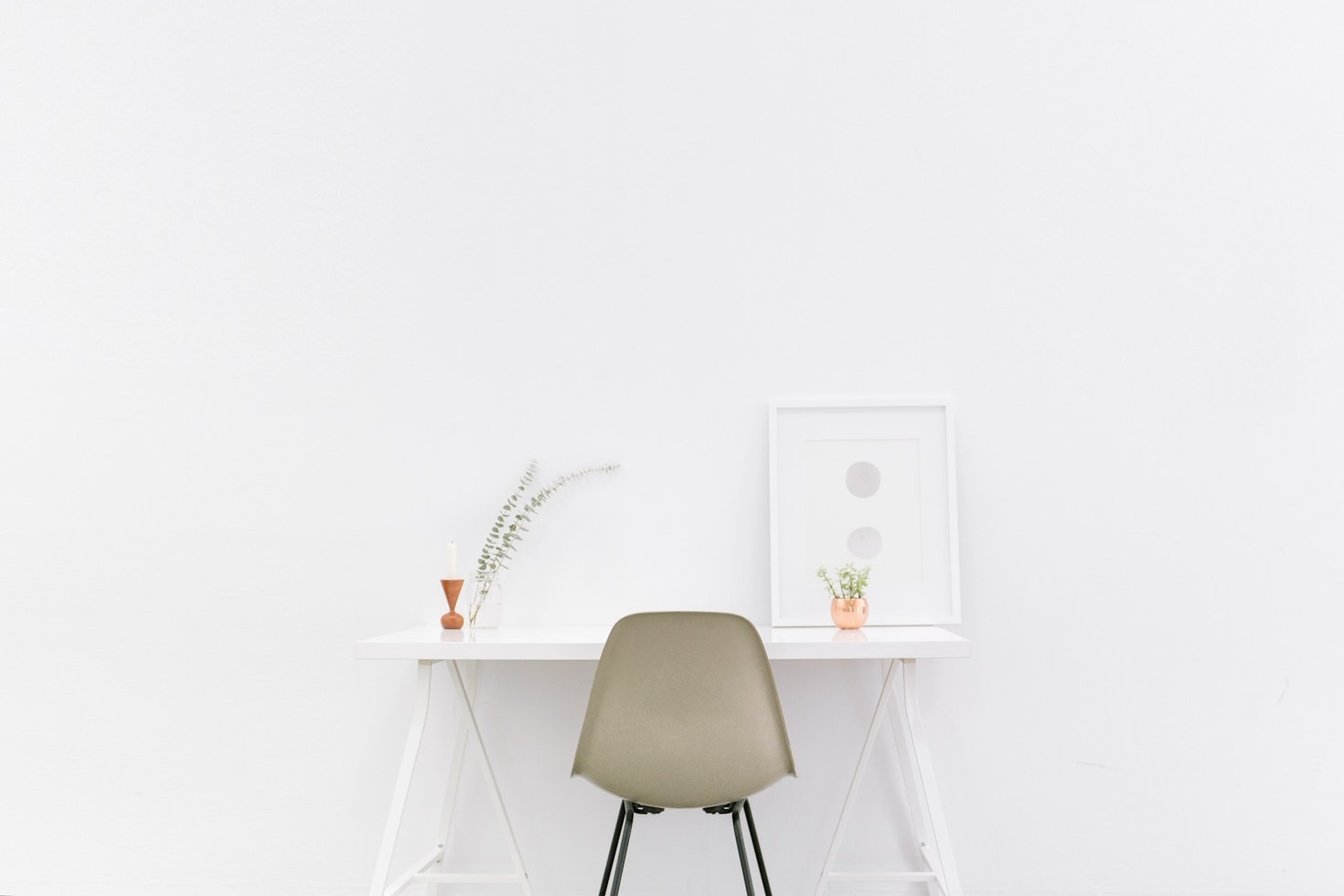 The Art of Letting Go: A Minimalist Tale